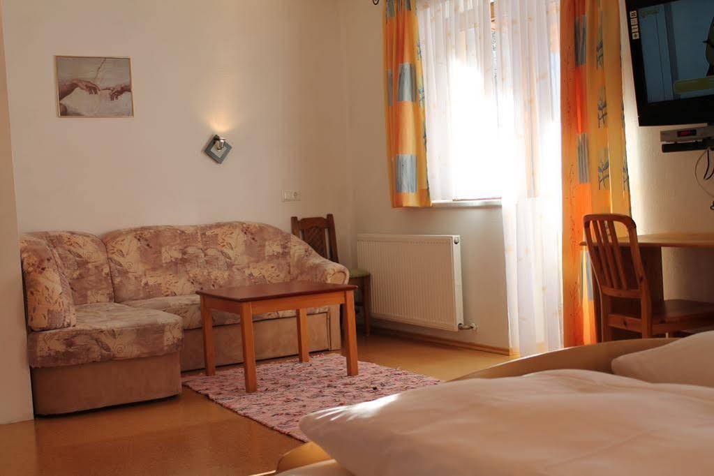 Sonne Hotel 3*